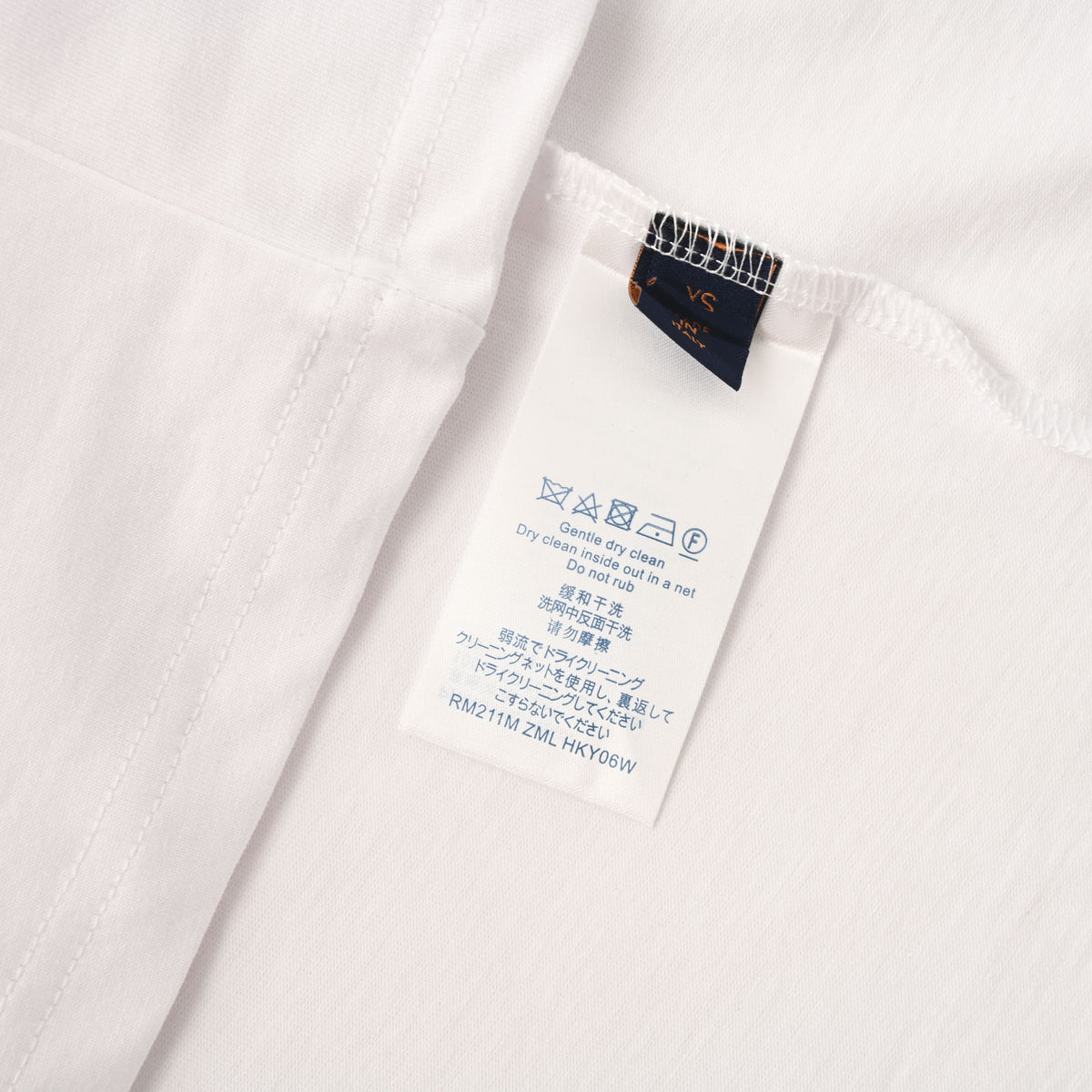 Louis Vuitton Fox Embroidered Signature Short-Sleeve T-Shirt | Casual Chic