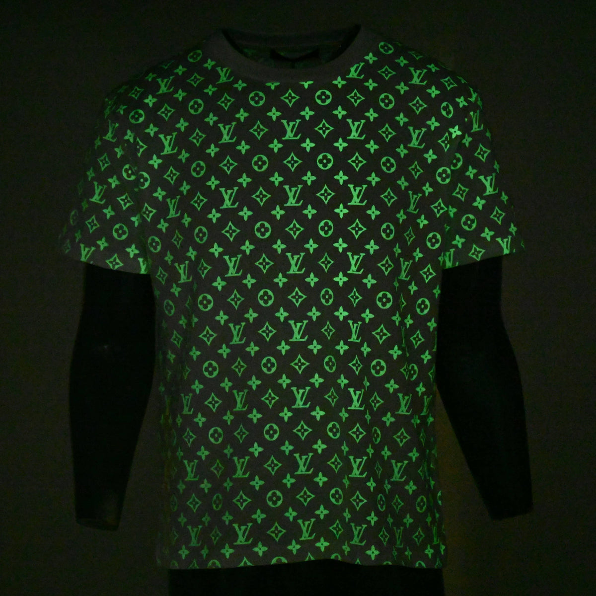 Louis Vuitton Monogram Firefly Phosphorescent Print T-Shirt | Luxury Designer Short-Sleeve Graphic Streetwear Tee