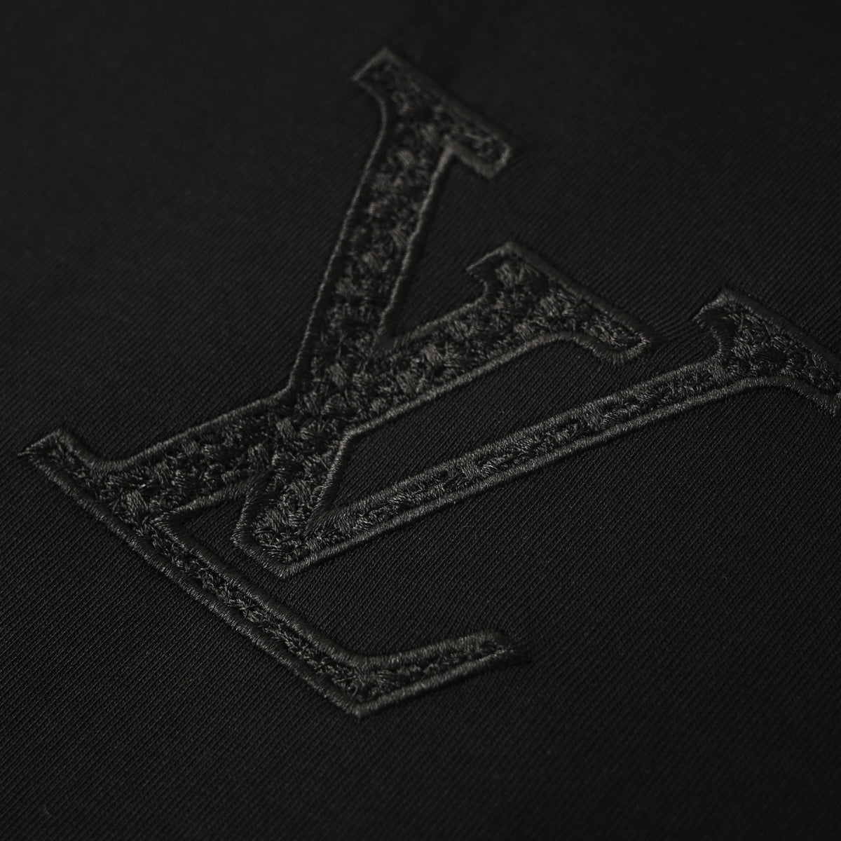 Louis Vuitton Woven-Style Letter Embroidered Tee | Luxury Casual Streetwear