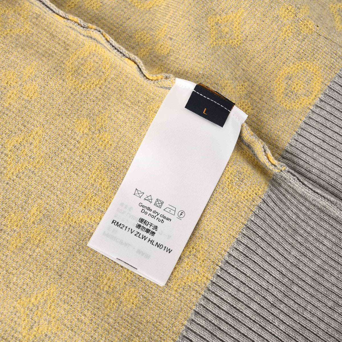 Louis Vuitton All-Over Monogram Jacquard Knit Jacket | Designer Knitwear for Smart Casual Layering and Streetwear Style