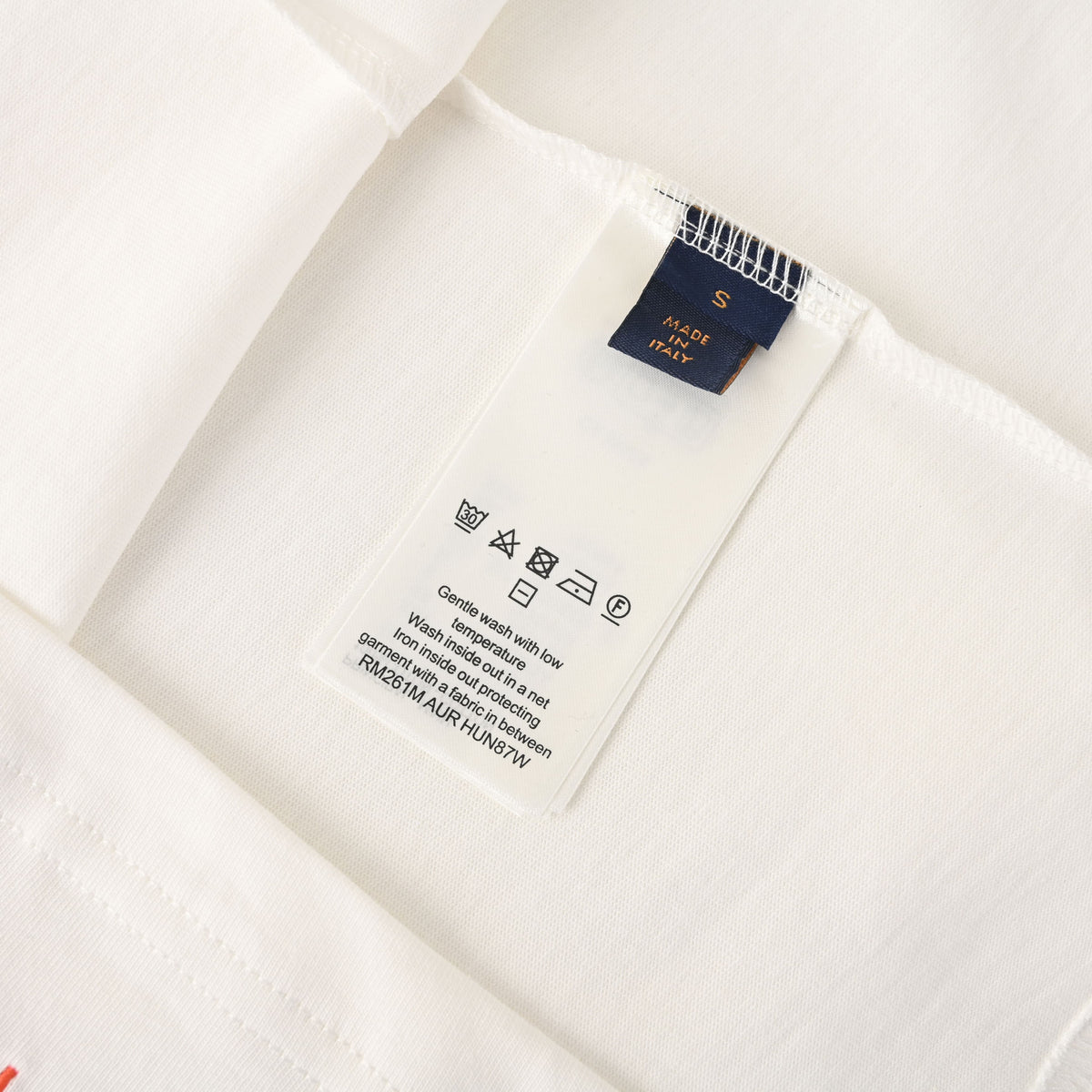Louis Vuitton White Cotton Crewneck T-Shirt with Pale Pink Laser-Cut Logo, Fitted Short-Sleeve Designer Casual Tee